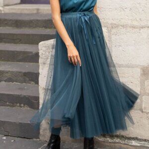 888. Aria Tulle Skirt